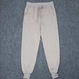 Rachel Zoe Women's Taupe Joggers Silky Smooth Sz XS (B2)